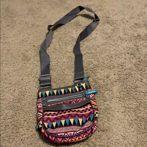 Cross body pattern purse